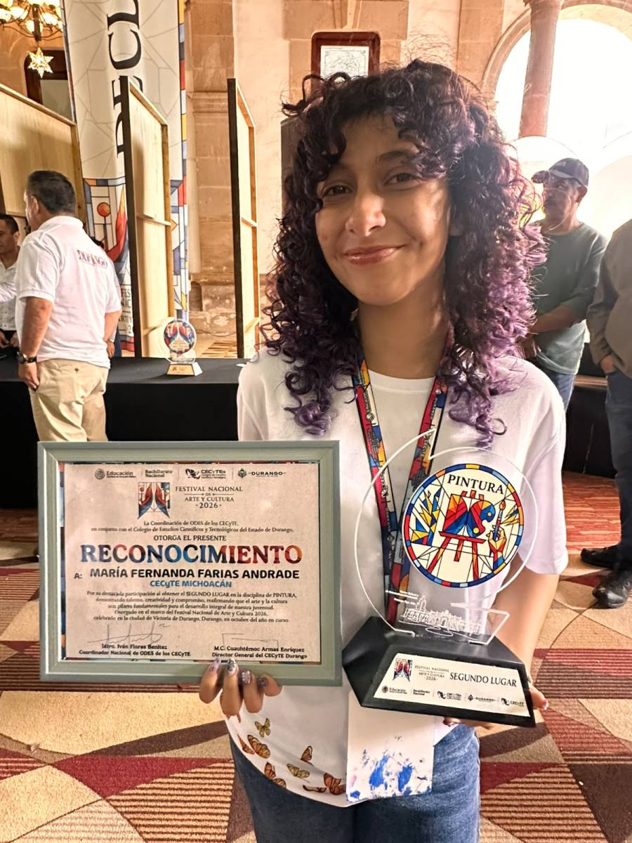 # María Fernanda Farías Andrade, alumna del Cecytem Peribán, conquista medalla de plata en festival nacional de arte y cultura